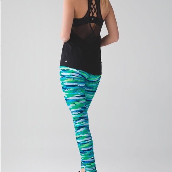 lululemon athletica Pants - Lululemon Wunder Under Hi Rise.